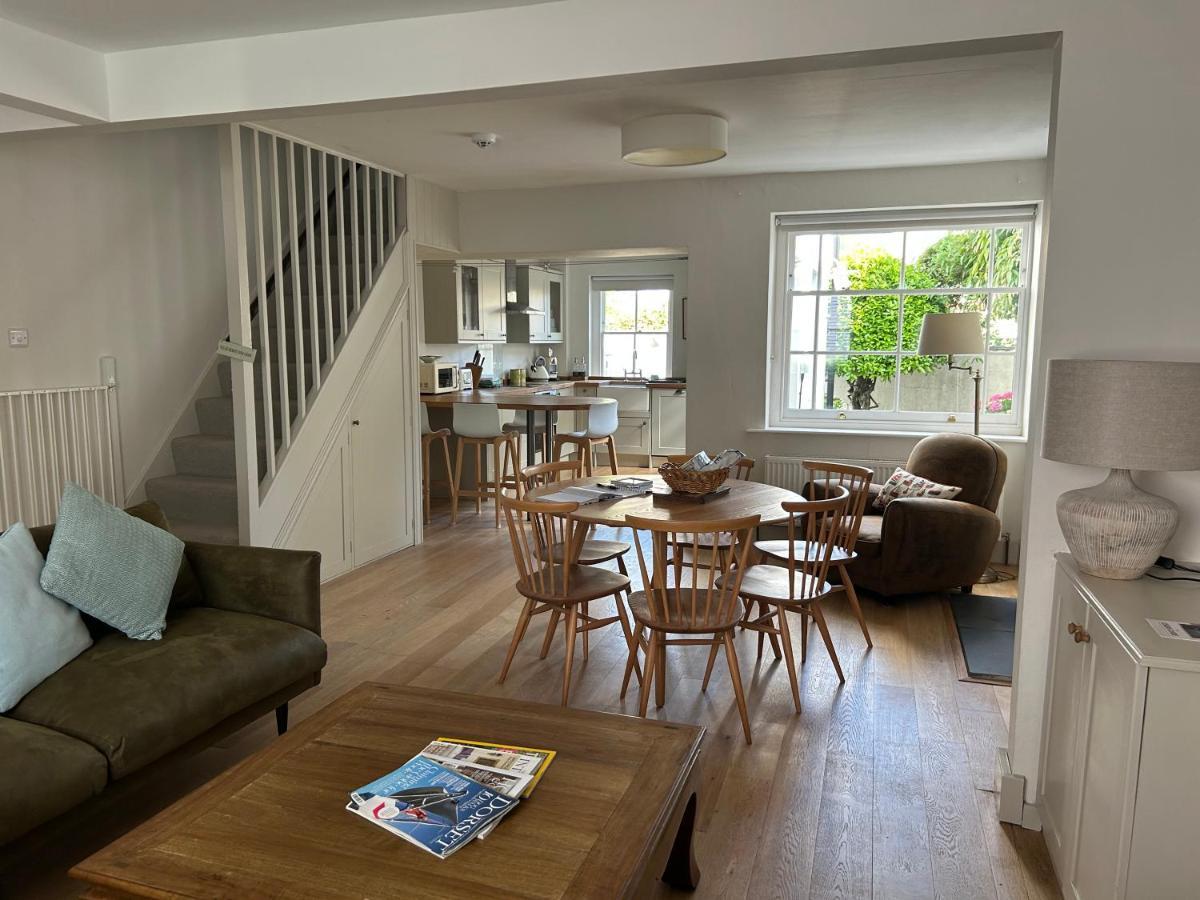 Villa Billie'S Seaside Retreat Lyme Regis Exterior foto