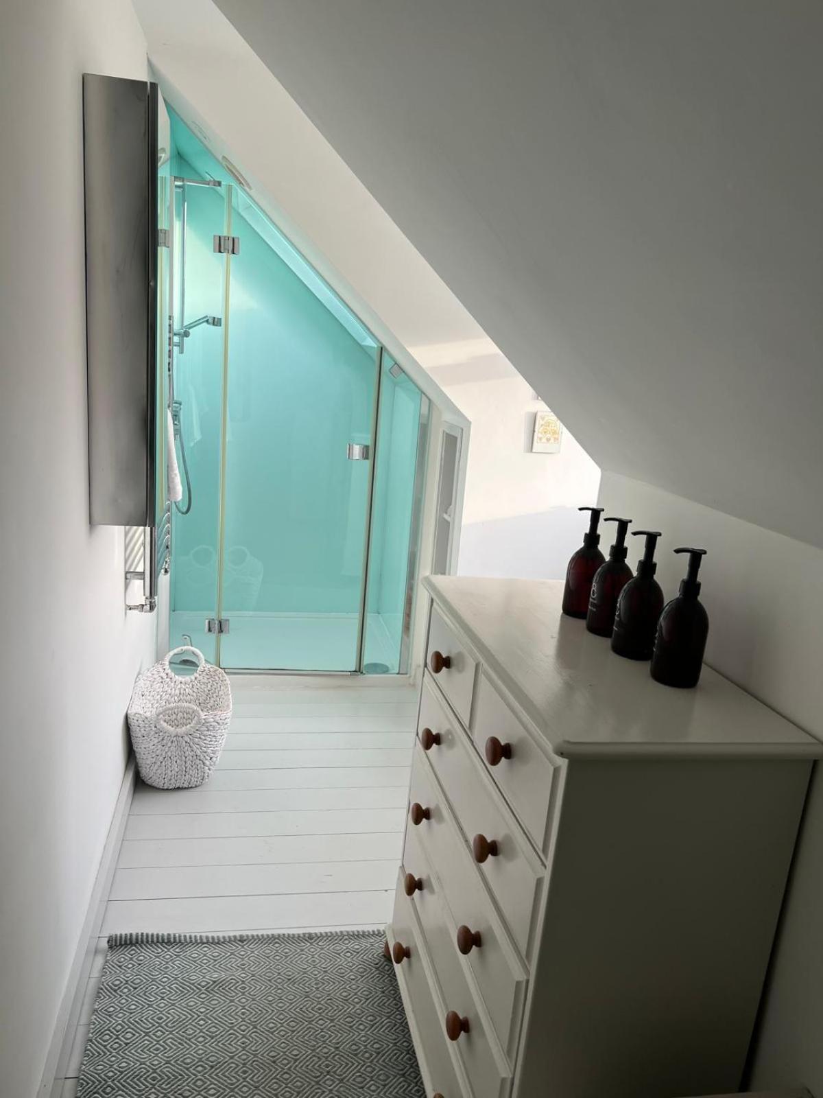 Villa Billie'S Seaside Retreat Lyme Regis Exterior foto